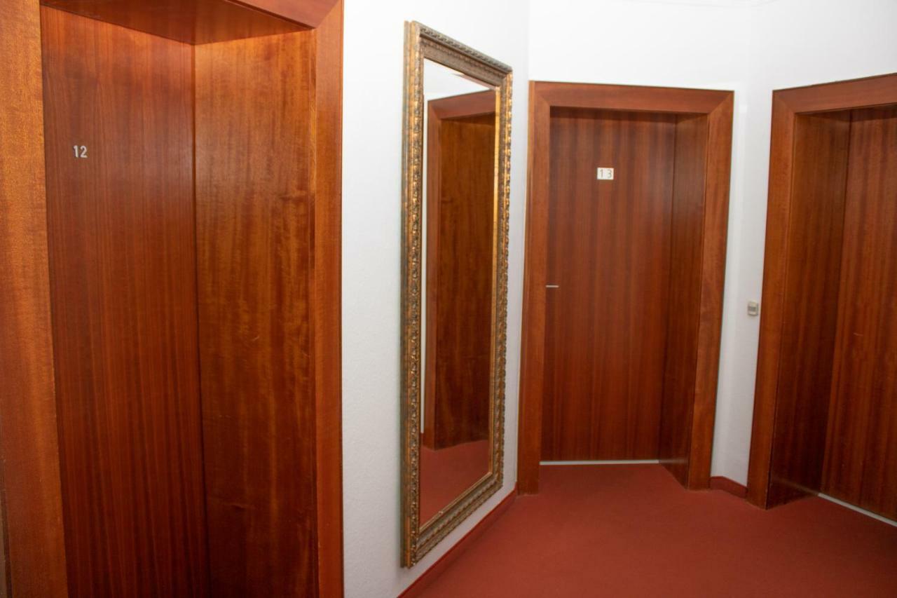 Hotel Stern Дюссельдорф Экстерьер фото